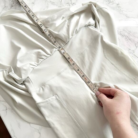 Spanx Booty Boost Active Skirt Around Knee Leggings women’s size XS NEW - Picture 11 of 12